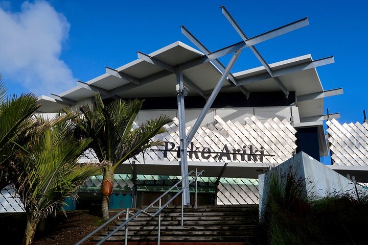 Multi Day Tour to New Plymouth and Taranaki Region from Hamilton