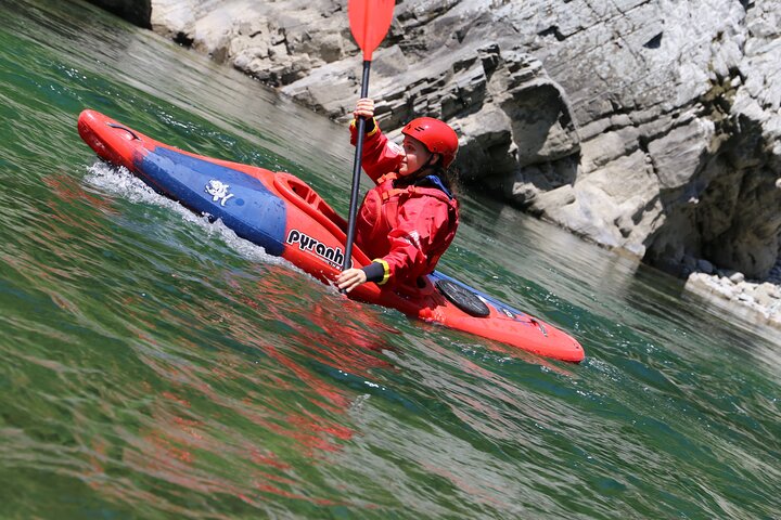 Iya Valley:Guided Kayaking Tour