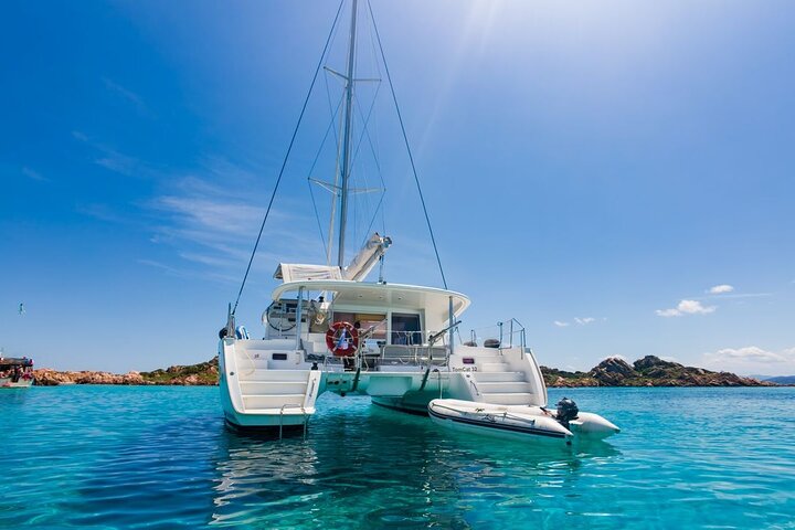 Magdalene Archipelago Tour from Palau - Luxury Catamaran 2