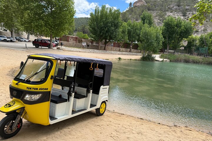 Routes in Tuk Tuk by Alcalá del Júcar