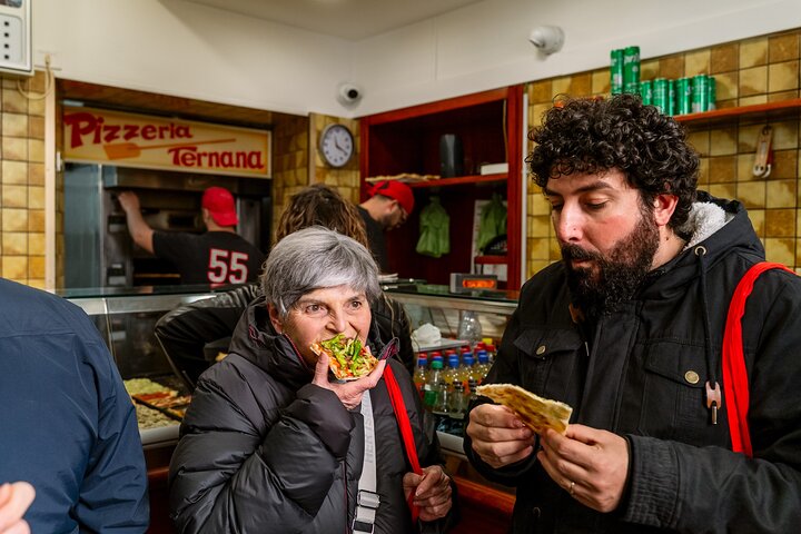 Food Tasty and History Tour in Civitavecchia