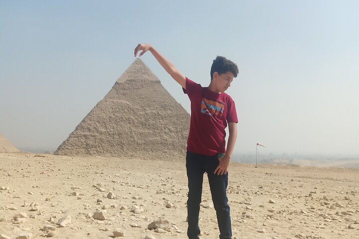 Pyramids & GEM or Ancient Museum – Cairo Excursion By Flight.