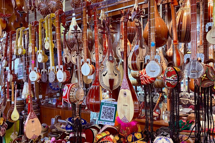 All Inclusive Private Urumqi Day Tour including Erdaoqiao Market
