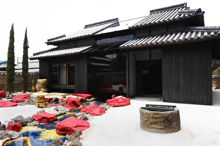 Naoshima and Teshima 2 Days Tour from Takamatsu or Uno