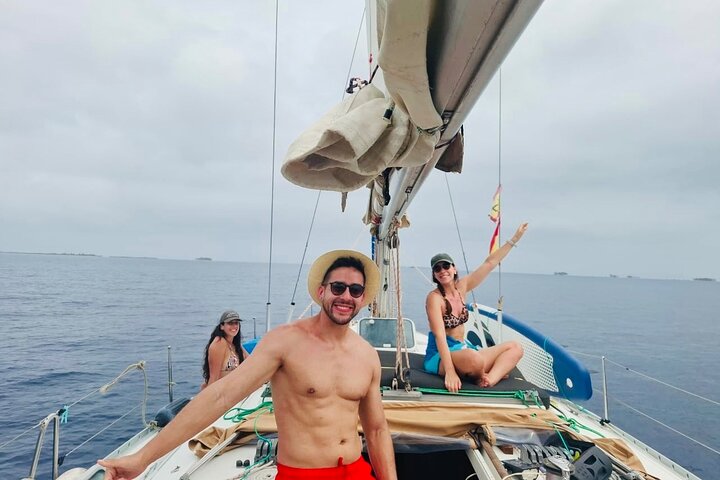 2 DAYS 2 NIGHTS All-Inclusive San Blas Islands on SAILBOAT
