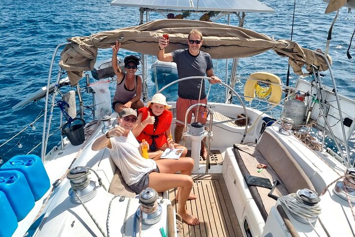 ALL INCLUSIVE San Blas Islands Day Tour on Sailboat