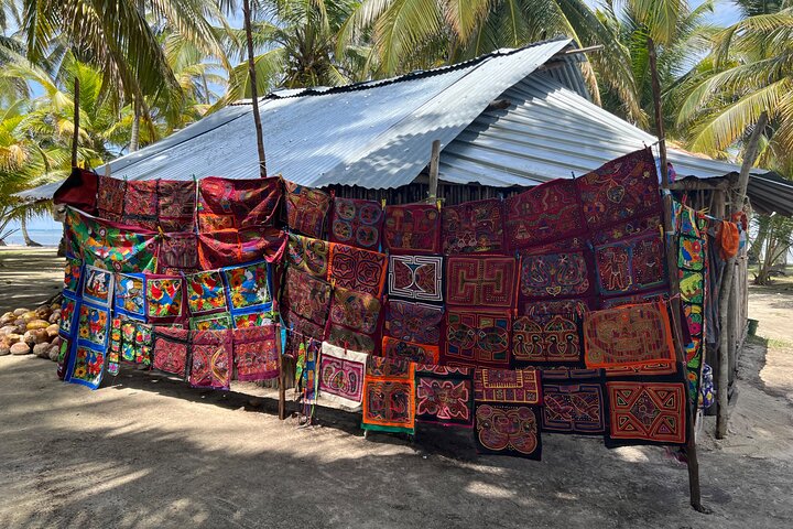 ALL INCLUSIVE San Blas Islands Day Tour on Sailboat