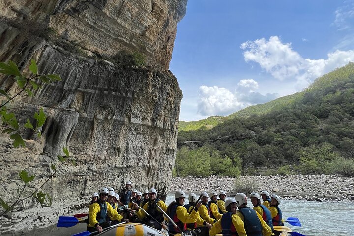 Osumi Canyon: Rafting/River Tubing.