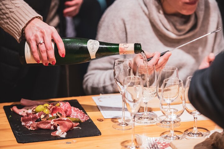 Luxembourg Moselle Tour with wine tasting and boat ticket