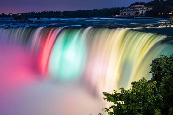 Enchanted Full Day Niagara Falls tour from New York City