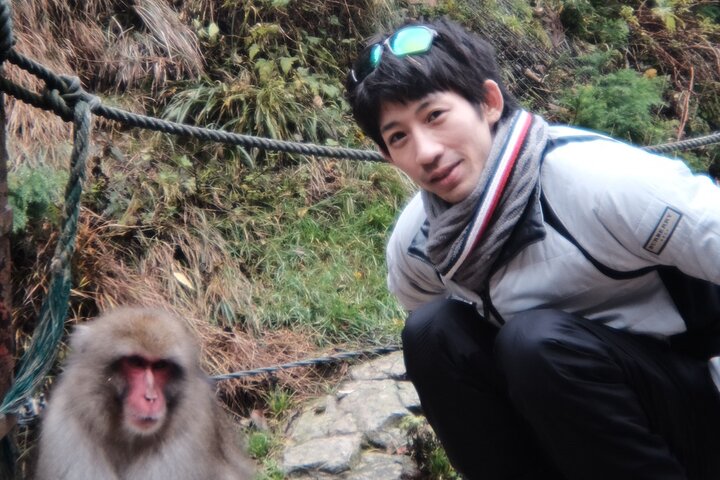 Jigokudani Snow Monkey and Togakushi Shrine Private Tour