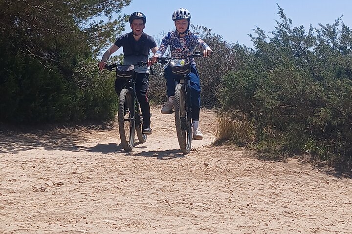 E-Bike Tour: Sete Vales Suspensos Trail (Marinha and Benagil)