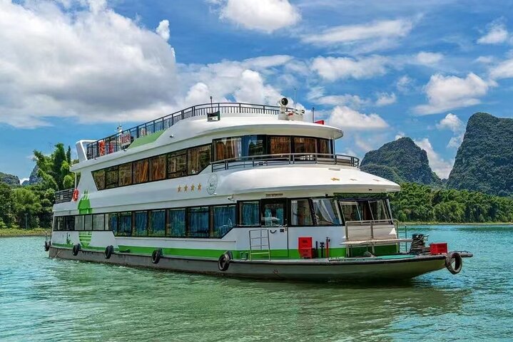 1-Day tour of Guilin-LiRiver cruise-Yangshuo Xianggong hill