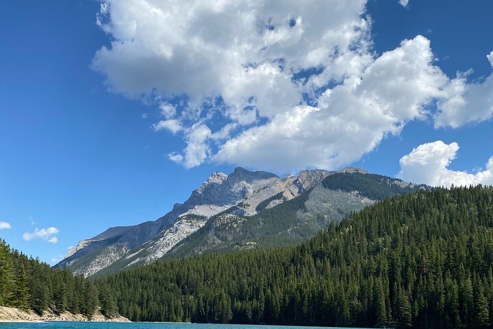 Moraine Lake & Louise & Banff Day Tour From Calgary-Canmore-Banff