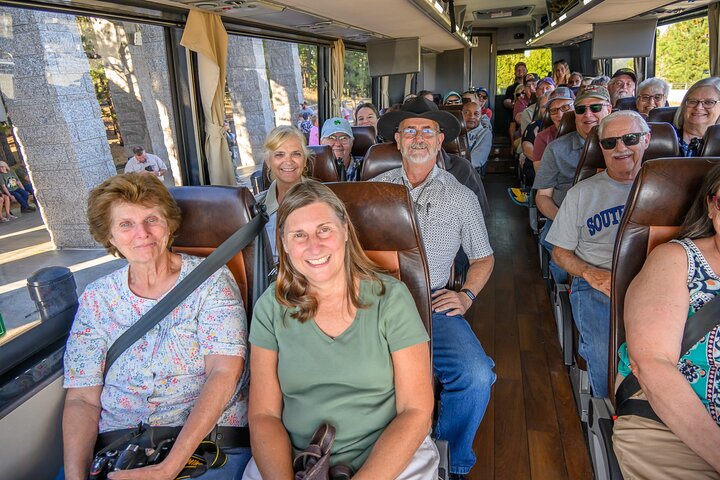 Mount Rushmore and Black Hills Tour with Two Meals and a Music Variety Show