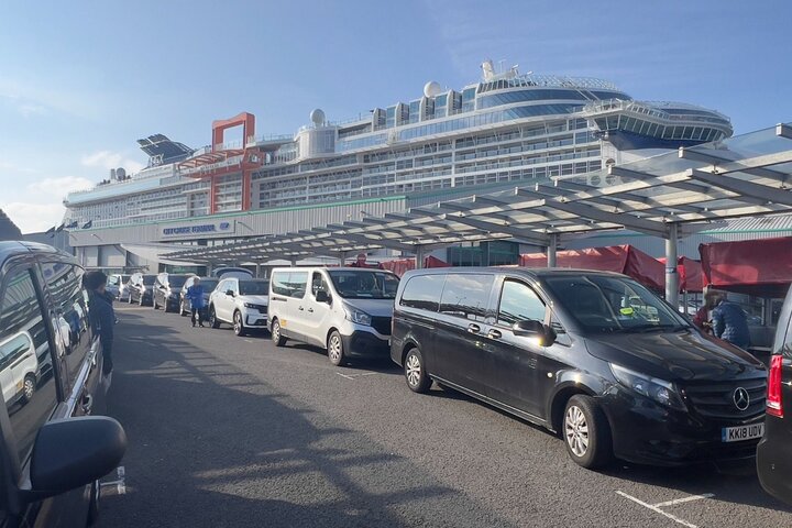 Portsmouth Port to Heathrow Airport - Private Transfer