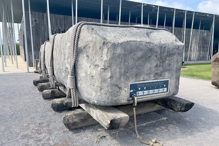 Southampton Port to London Via Stonehenge | Private Transfer