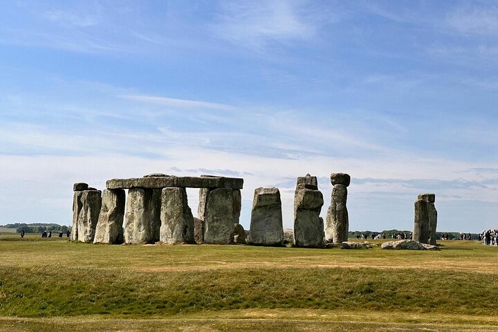 Southampton Port to London Via Stonehenge | Private Transfer