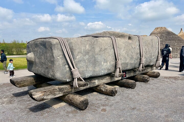 Southampton Port to London Via Stonehenge | Private Transfer