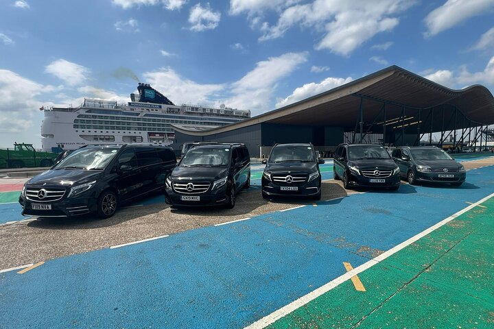 Southampton Port to London Via Stonehenge | Private Transfer