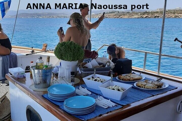 Paros Half Day Boat Tour from Naoussa port and Bay .