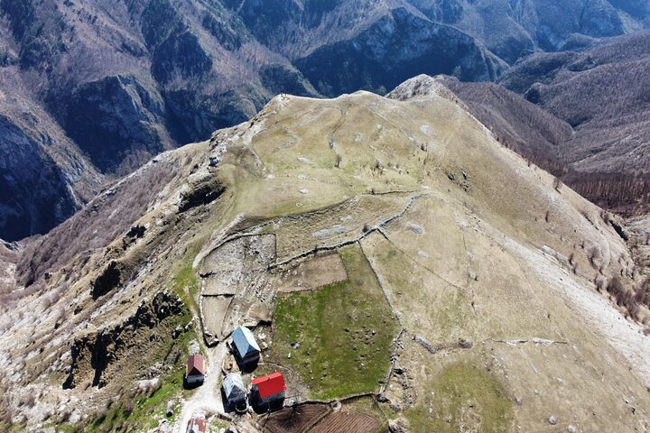 From Sarajevo: Full-Day Hike to Lukomir Village