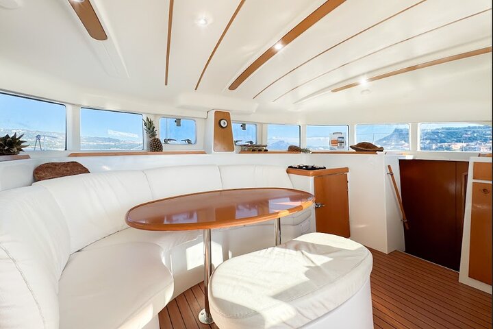 Catamaran tour Magdalene Archipelago from Cannigione from 12 mt..