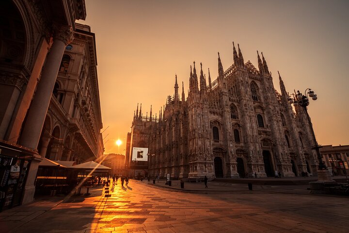 Skip The Line: Best Of Milan Tour With Last Supper & Milan Duomo
