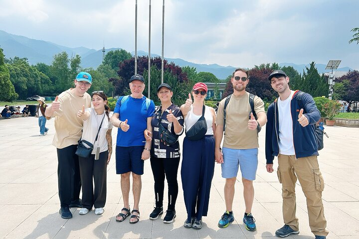 Xi'an: Exclusive Terracotta Army Tour & Local Family Lunch