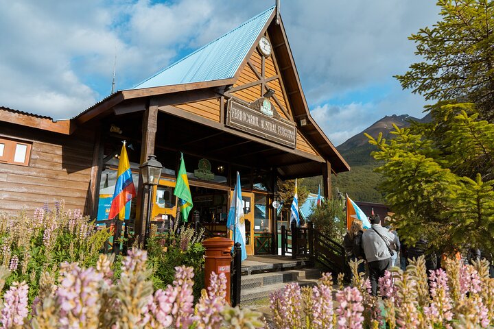 Tierra Del Fuego National Park and Fin del Mundo Train (INCLUDED)