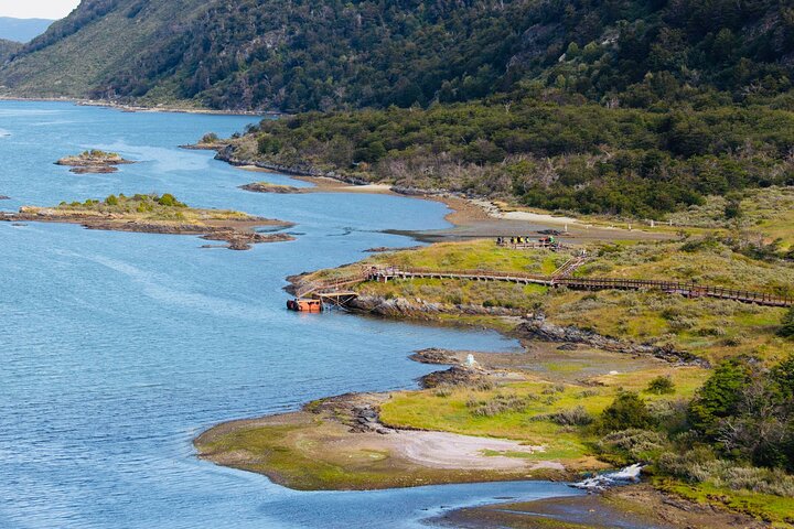 Tierra del Fuego National Park – Small Groups. Optional Train