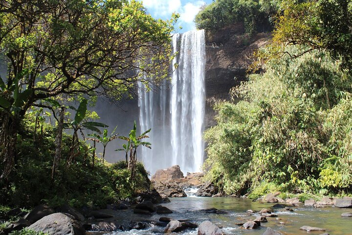 Ban Latassasine Shared 2-Day Trek Experience