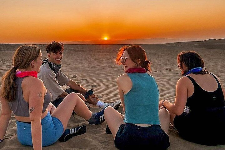 Premium Paracas & Huacachina Day Trip from Lima with Sunset Toast