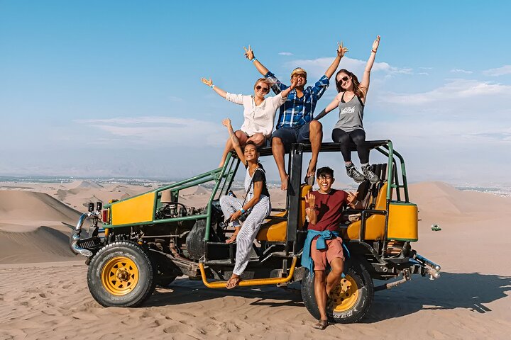 Premium Paracas & Huacachina Day Trip from Lima with Sunset Toast