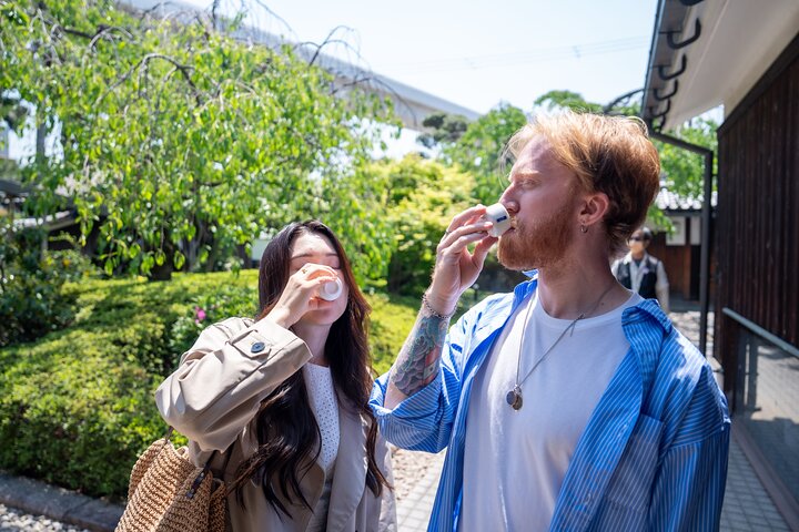 Premium Kobe Beef Experience and Sake Tasting Culinary Tour