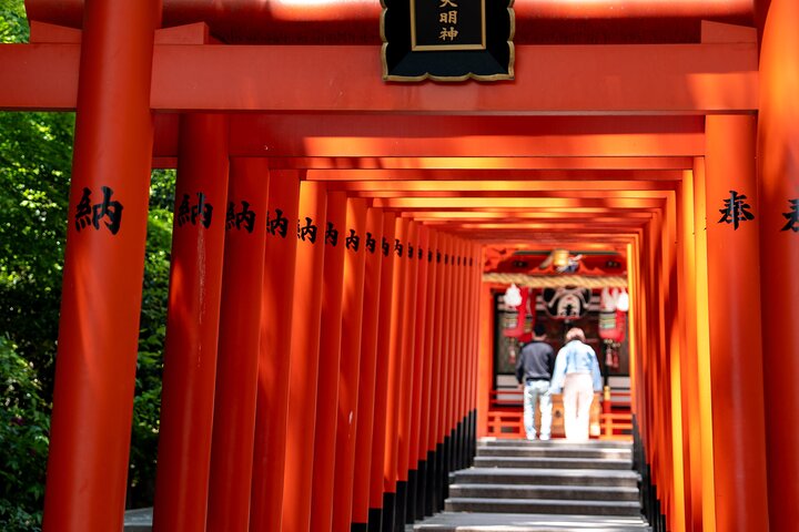 Premium Kobe Beef Experience and Sake Tasting Culinary Tour
