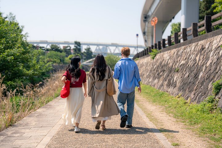 Premium Kobe Beef Experience and Sake Tasting Culinary Tour