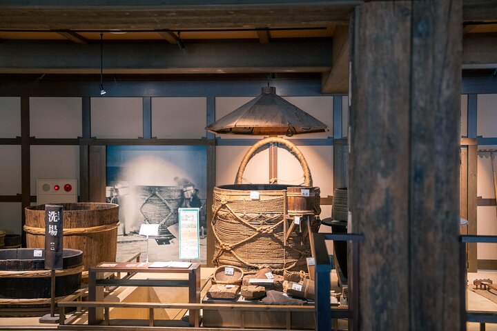 Premium Kobe Beef Experience and Sake Tasting Culinary Tour
