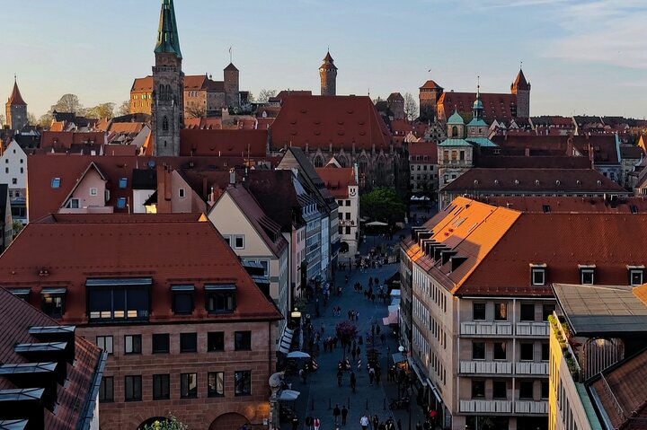 Nuremberg Castle and Old Town Tour incl. tickets and beer tasting