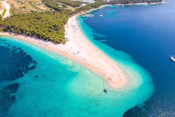 Makarska 3-Island Speedboat Tour: Golden Horn and "Little Venice"