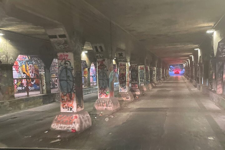 City Lights Atlanta Night-Time Bus Tour with Photos & Dinner Stop