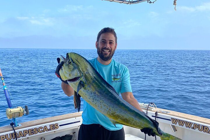 Fishing in the Strait of Gibraltar