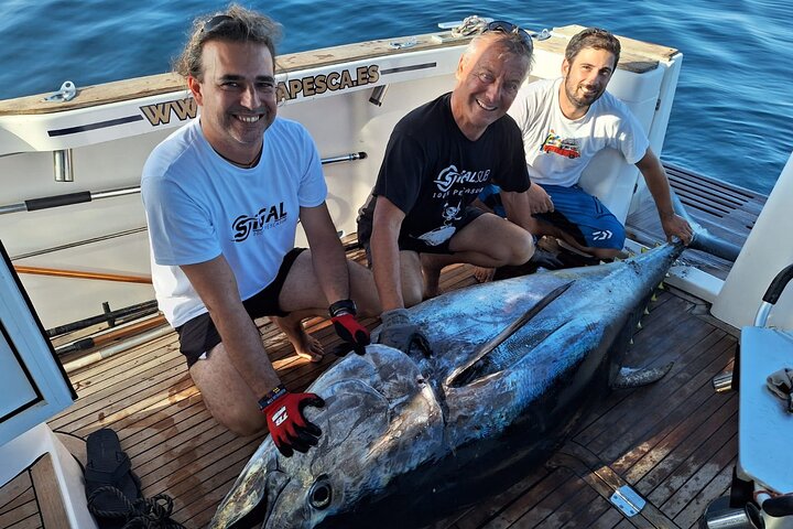 Fishing in the Strait of Gibraltar