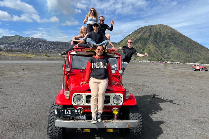 From Surabaya/Malang 3D2N Tumpak Sewu, Bromo, Ijen Drop Bali