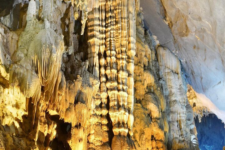 Phong Nha Cave & Paradise Cave Full-Day Exploration from Hue
