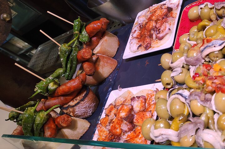 Pamplona Pintxos Tasting Tour in the Old Town
