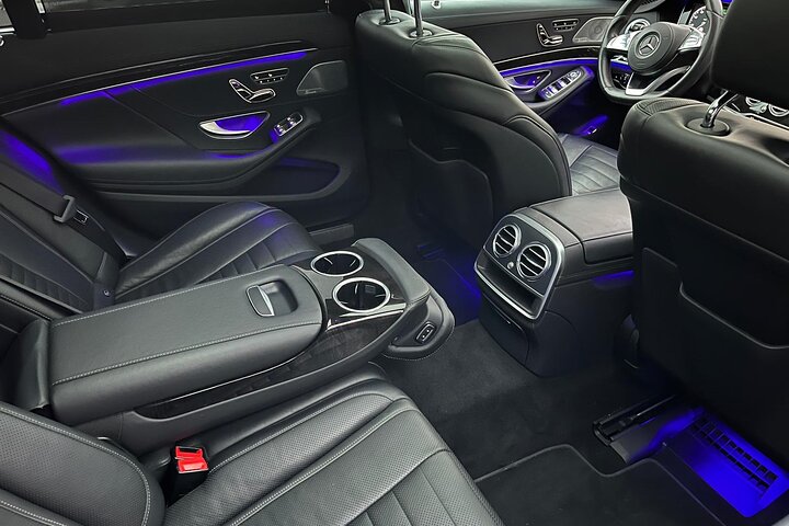 Private Transfers from to Berlin Airport BER