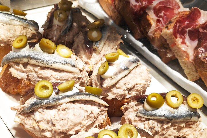 Pamplona Pintxos Tasting Tour in the Old Town