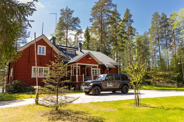 Northern Elegance: Private Reindeer Safari & Fireside Picnic*****