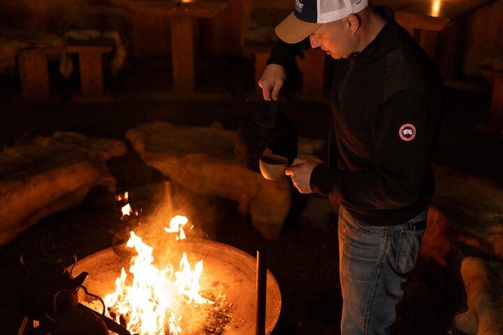 Northern Elegance: Private Reindeer Safari & Fireside Picnic*****